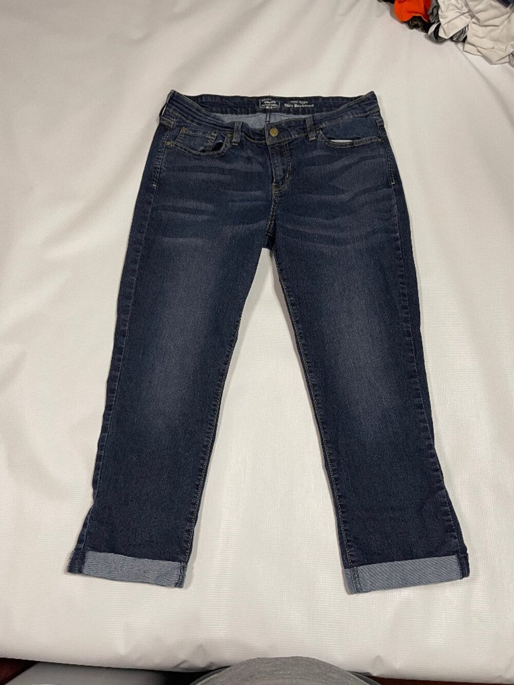Signature by Levi Strauss & Co. Mid-Rise Cuffed Slim Boyfriend Capris, Dark Blue
